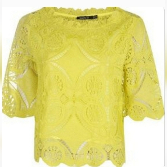 BOOHOO Lace Crochet Top - Picture 2 of 3